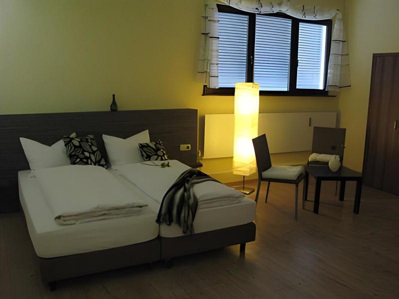 D49EB81488D715E9066CAD2F05F0A90E