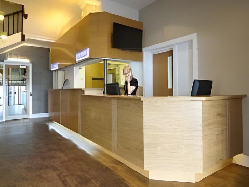 61BCC360DDD9D3E19C4A7017D3FCFAAF