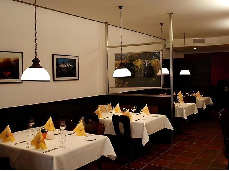 DB58AA2410A329F219AB5F4919BC020C