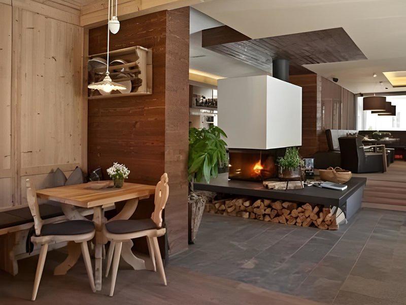 641253746D28CAA6D5AB29C46B2C40F8