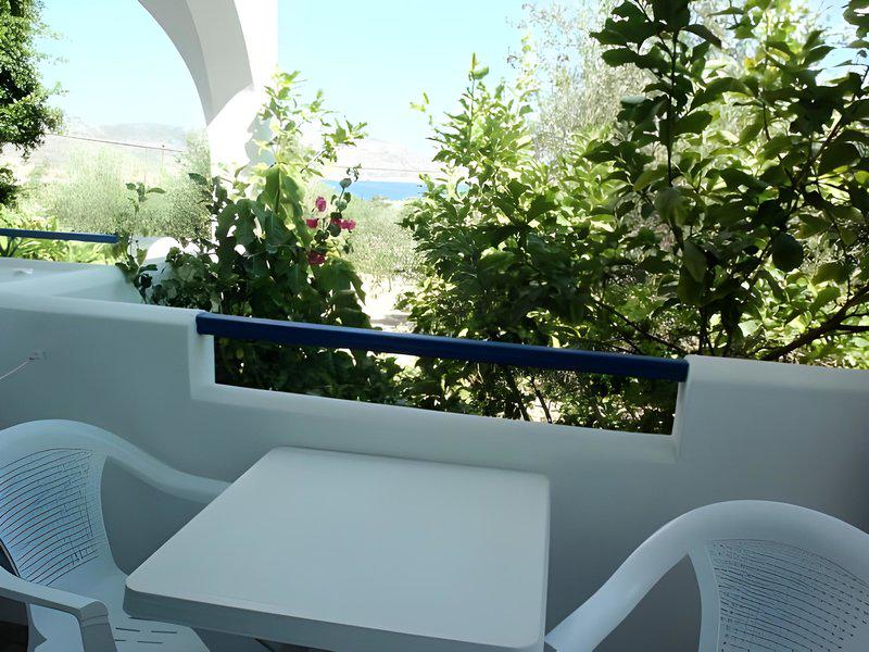 01F27BB9AB027A569F9BF31FE3C6F587