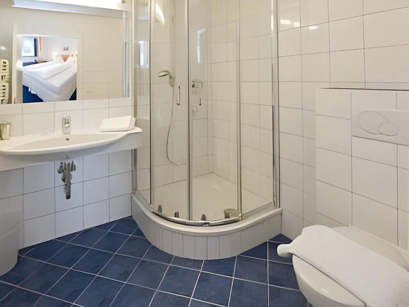 2722C2CECD2E5925907561B005DC64B8