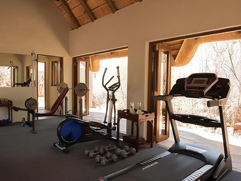 00E6CED749E95E26856DB597610BAA5C