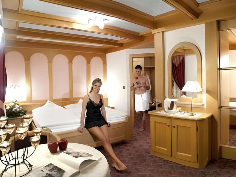 929F671B507CAE4E2C2E88949785134D