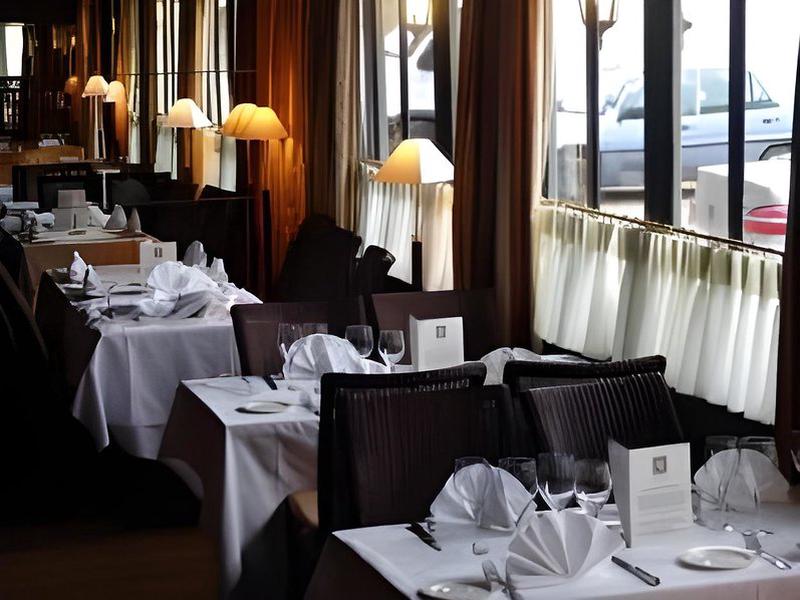 928228F60F47EBD63B5D21592C018F44