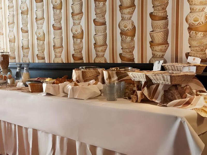 9D9D03BDDEA4089ABDDBCE7AF0398990