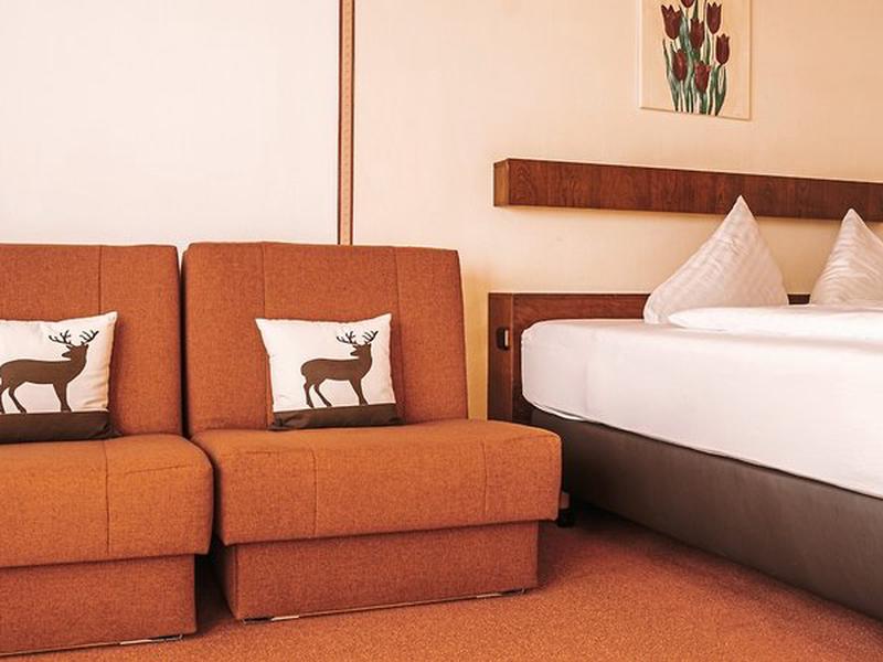 2F296A688C5D8DF53BD632E81ADBF98D