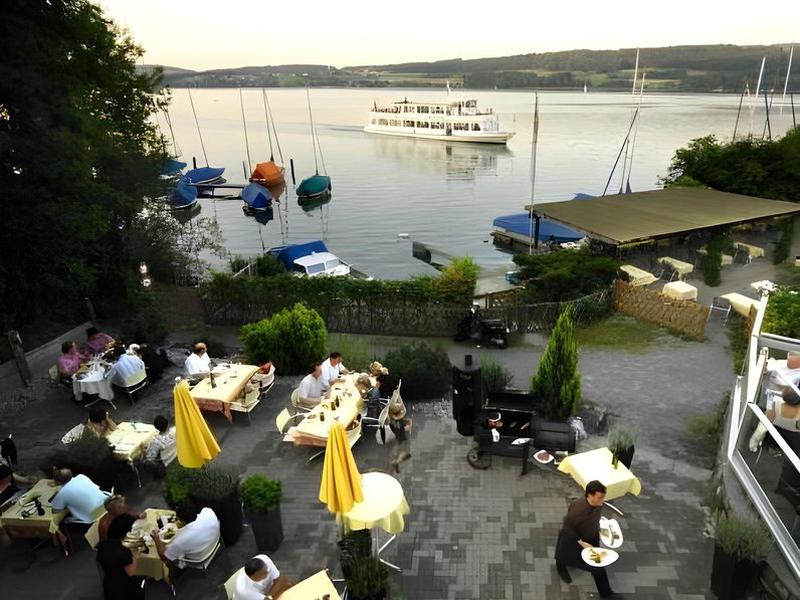 F581D9229CE5C6545156D19D78CC63D6