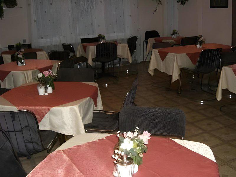 327630D1CDC1310E9328B95BFF4EF421