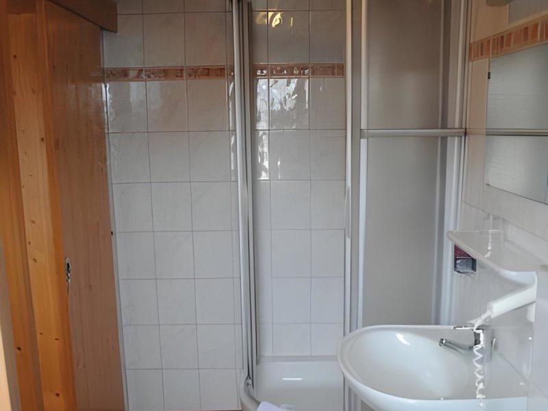 8D56966E42D0BC0EBBC7636239CEBA61