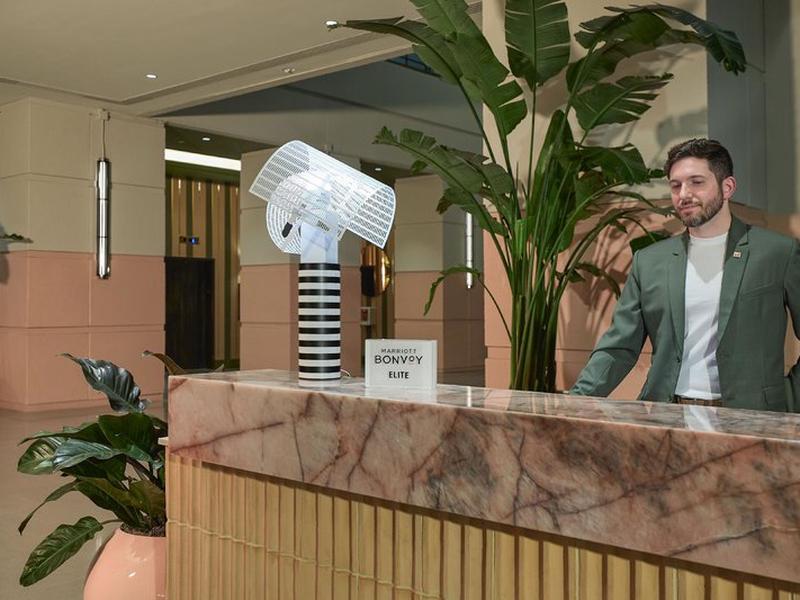 6407EB9EC38B611262C1D88A5D79BF21