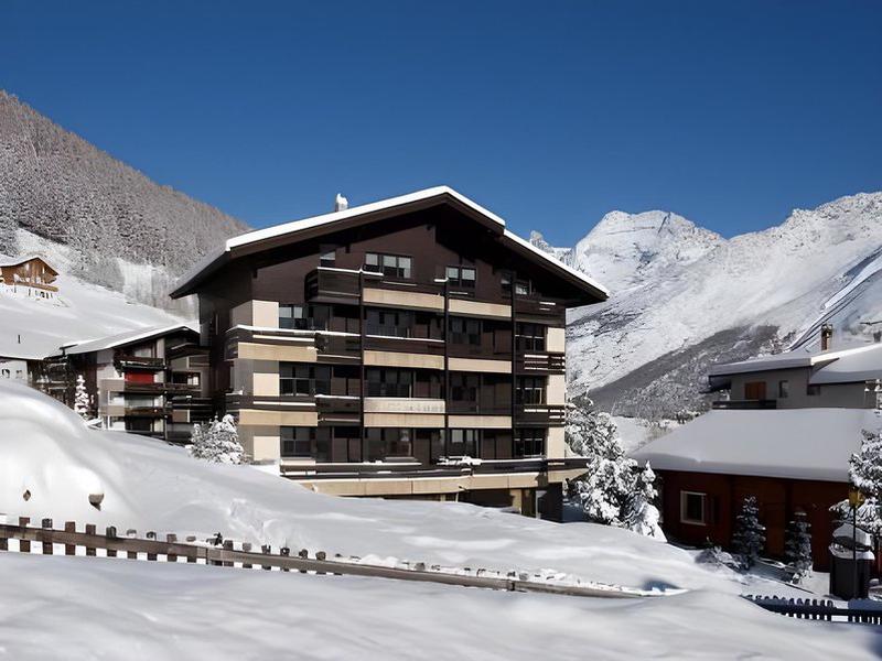 10DE965B5D62021E38CF83B099DEE817