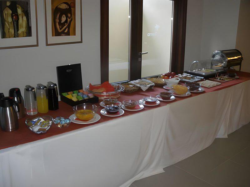 0C429C6C91E4005957F9AAF40271C29D