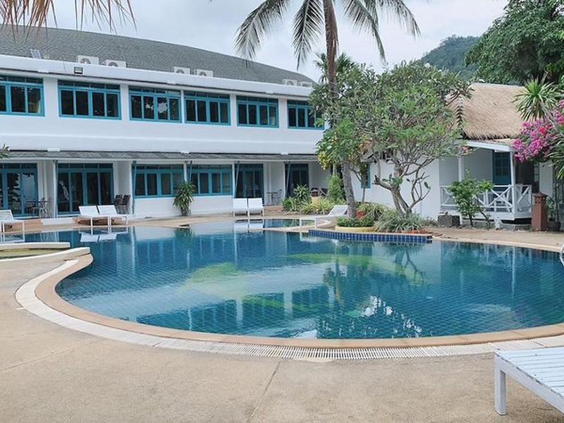 Sand Sea Resort and Spa