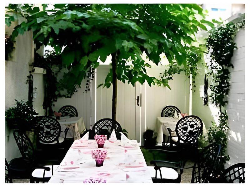 09B54CE19B9055A50E53DC6324412939