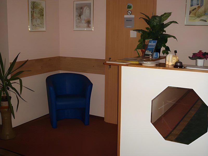 37A3111AEDFA9641EAFD210E37A21745