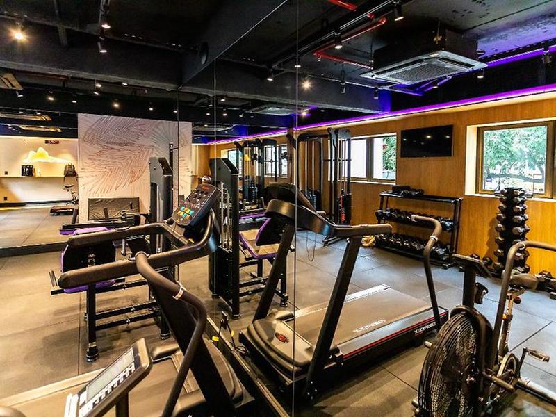 7034AEFE66DCFAE07DE9A39B70AC0979