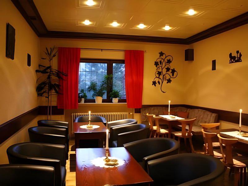 8B4B6BEB8AF27E240D70F62B9A6022B0