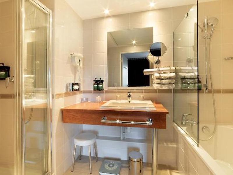 A3C6A255218BD13A02BB4011519B808B