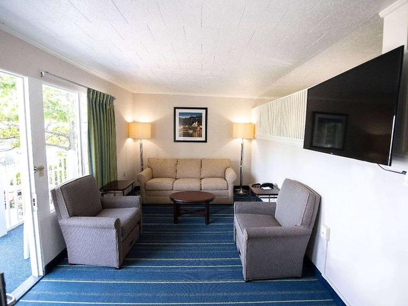 1B15FD125DC21FE98EBF62080B8D7B24