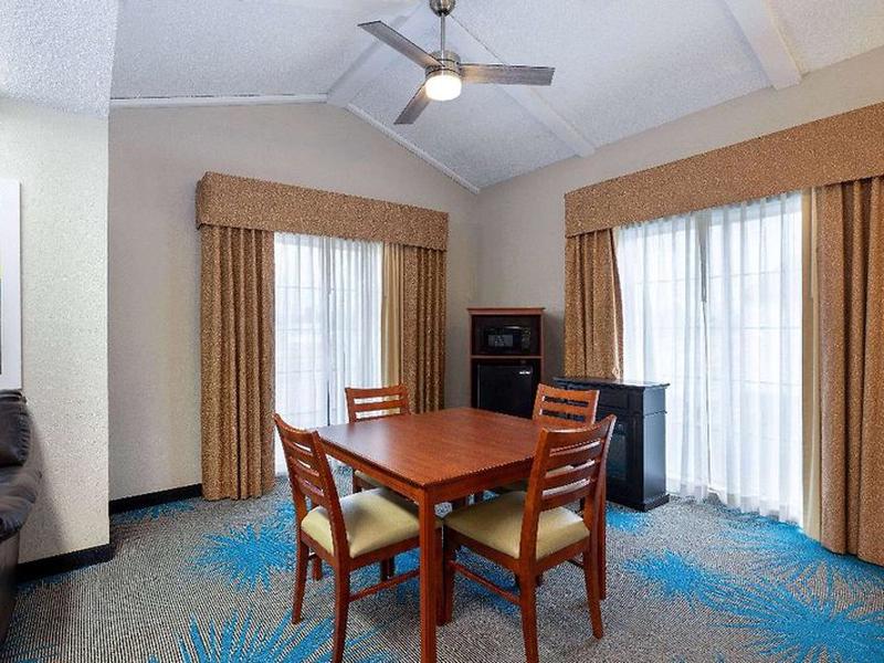 BF802FEA1327DF12D126EAF6C81D80FE