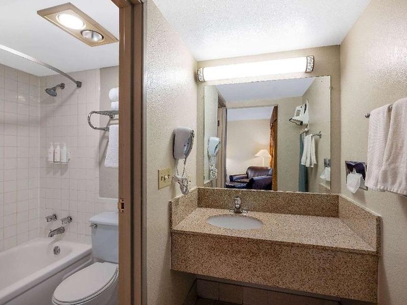 1C39F8226C6F8DA18ADCC110F950292A