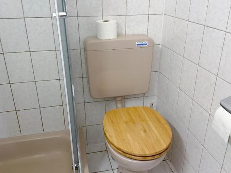 1F202DA781E588337E9FDD60ACF0735F