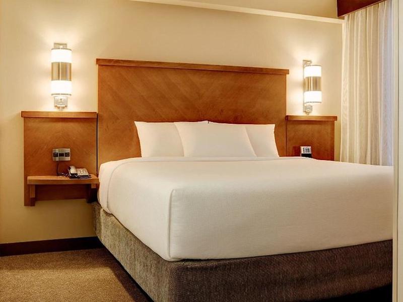 795AEF4CE08489049E766C004BA4A911