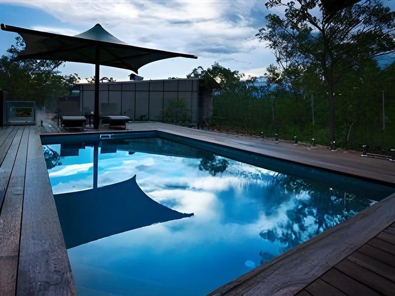 E8A2455C7B3466E5A6922B1D74610165