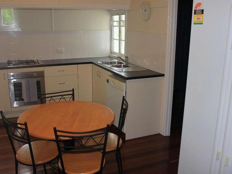 389C1DDF75439BB6E0FFC27A0707199A