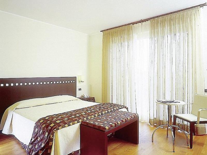 50966D8576EB6A8844F19E4F113F7D1B