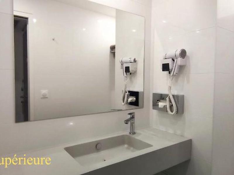 A7AB7BC60B4DF12A31592E4C5E31B2D5