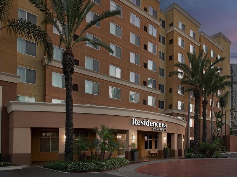 22A839D9CE04588501119E0CF47A0A7F