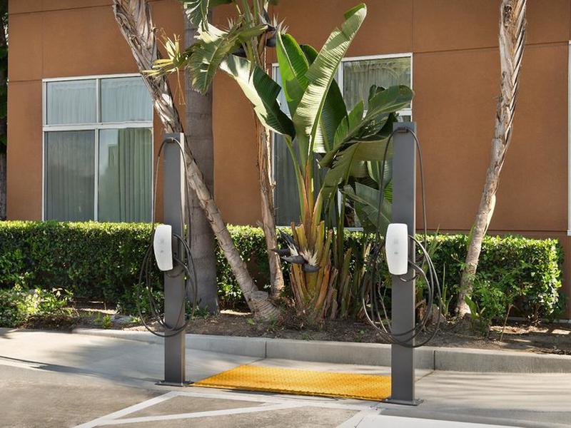 132C4653FEA8C3DD37B8E580078C759F