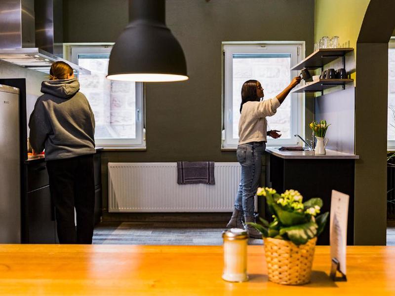 A237C64D2BEDE00CCD3B0061B523056F