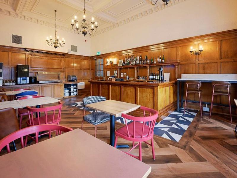 03C01AA86EBECA9C775204A75EF23B6E