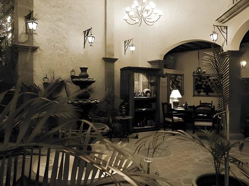 8218698F23CD3419B7EC3B0083AC2D24