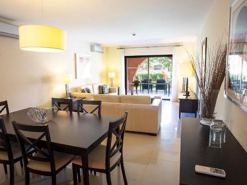 D1988B2792A002969C0A1B605FD37380