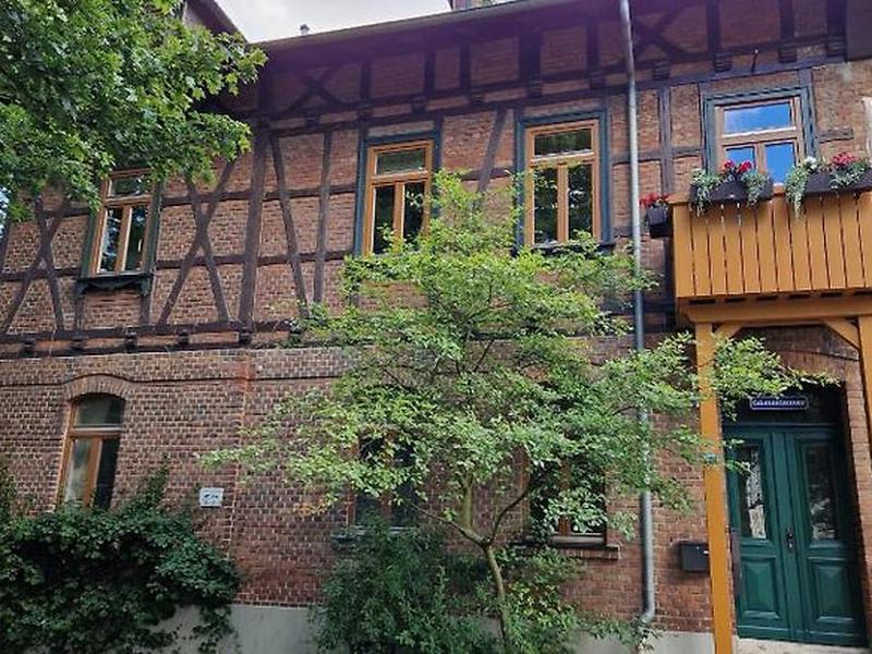 B37880C2F89D7AEFF77B0FBEEFBBF778