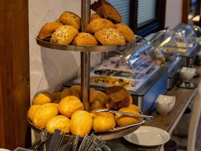 FB9B16EAFFA58273BCE332BADE9E62D3