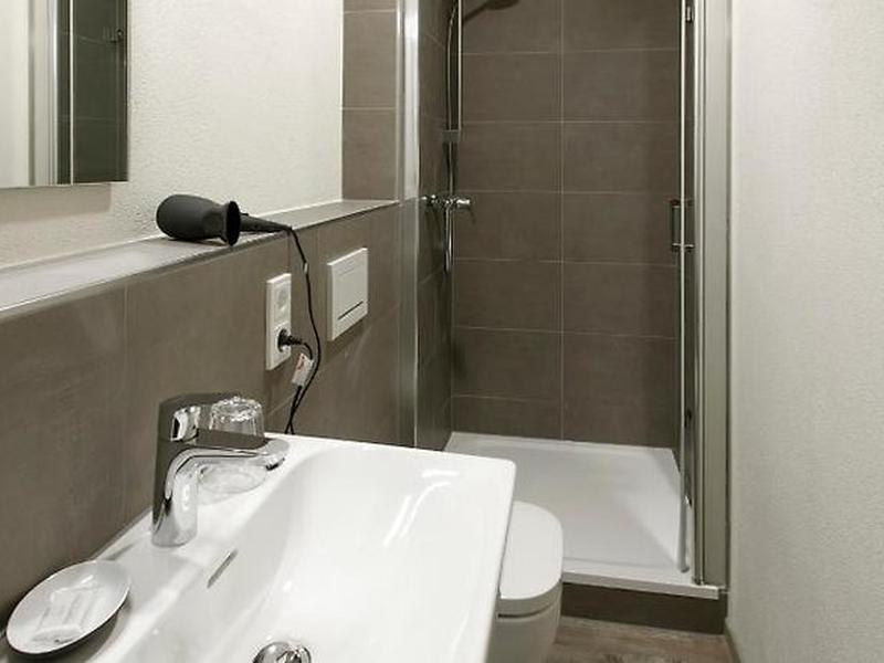 D5C5065B03159E12B2196AC0D0D1219A