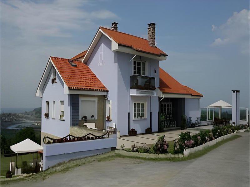 131AF01EE94213178B1B51E4AD256865