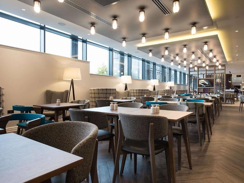 9CF9EB67A8B6A739697806283DB6B019