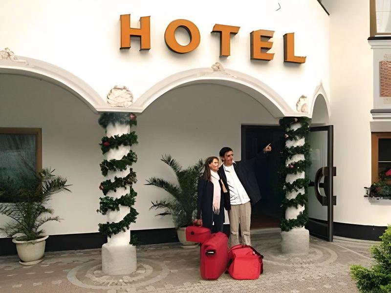 3CCD28FCE09FC43152F7F9CC7BAE9E49