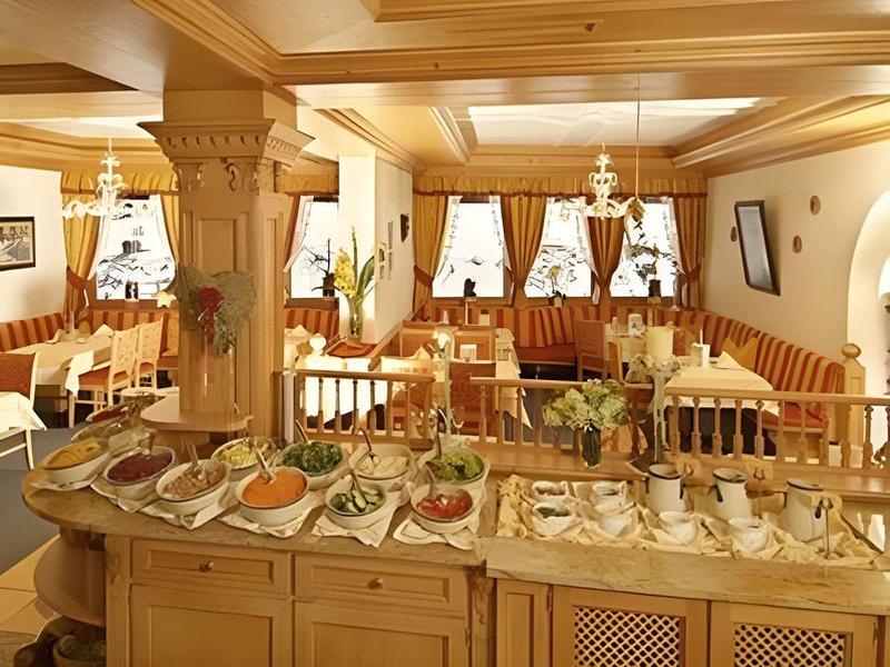 BA9BFF367DF97DB3C5E918D71F8EC399