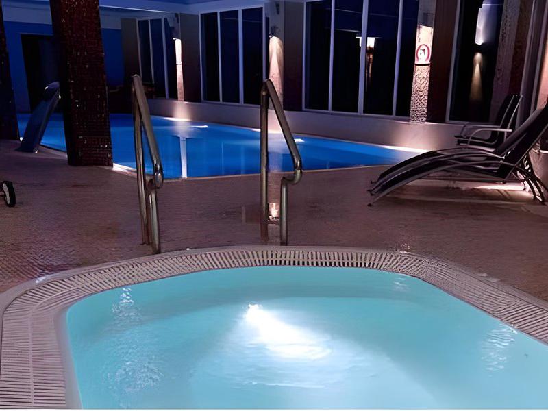 2EDA9958D940F66D1148C53A22765E4C