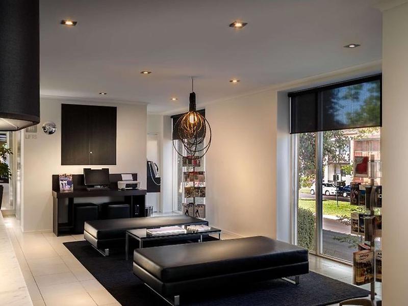 85AAAE1EEFF96F8B286638D4851B6A86