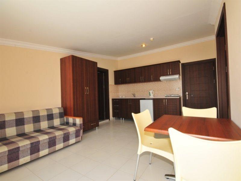 E197B08B75EFDC8BF4CCFEE9C8E29FCC