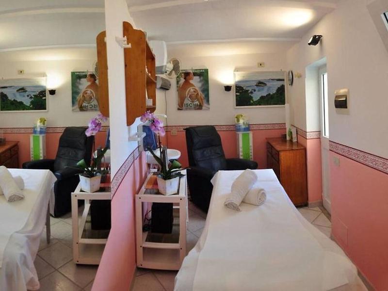 27E2C699F2A2629A2D345A34DADF9656