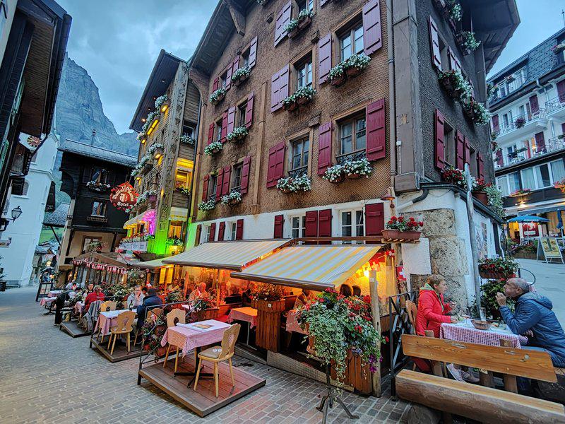 EB64A9C3258FAABDAE29884DCFBAAEF6